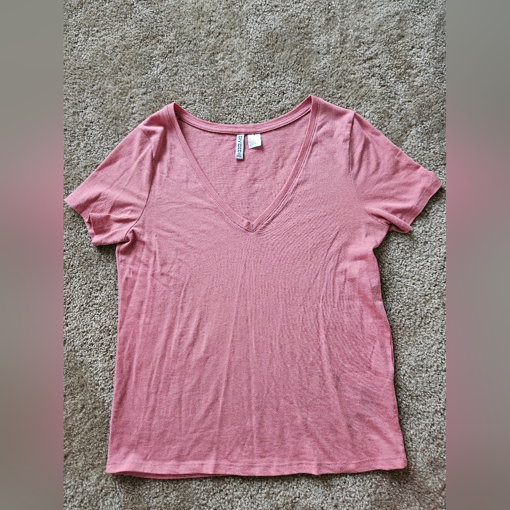 Divided Women's Pink V-Neck Top
